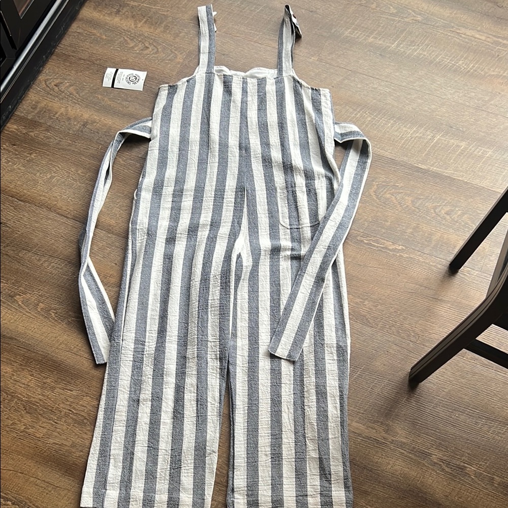 Birdwell Britches Everyday Textured Jumpsuit - Picture 6 of 14